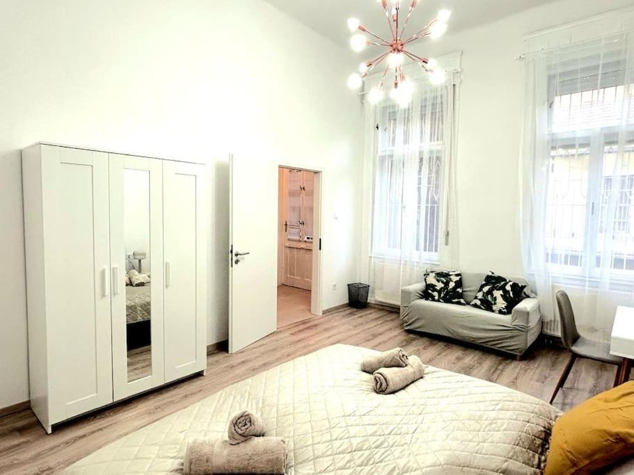 Apartment Liszt With Garage Available - Symphony 2 *