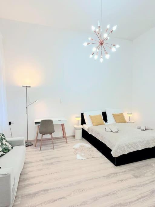 Apartment Liszt With Garage Available - Symphony 2 Budapest