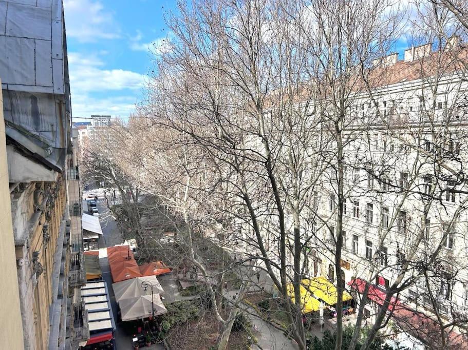 Apartment Liszt With Garage Available - Symphony 2